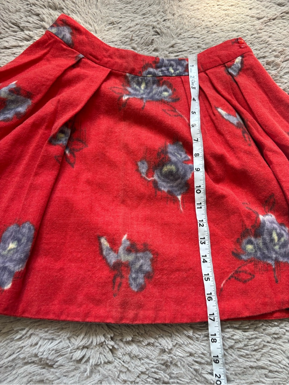 Odille Anthropology Red Floral pleated Wool Skirt size 2 - Picture 8 of 8